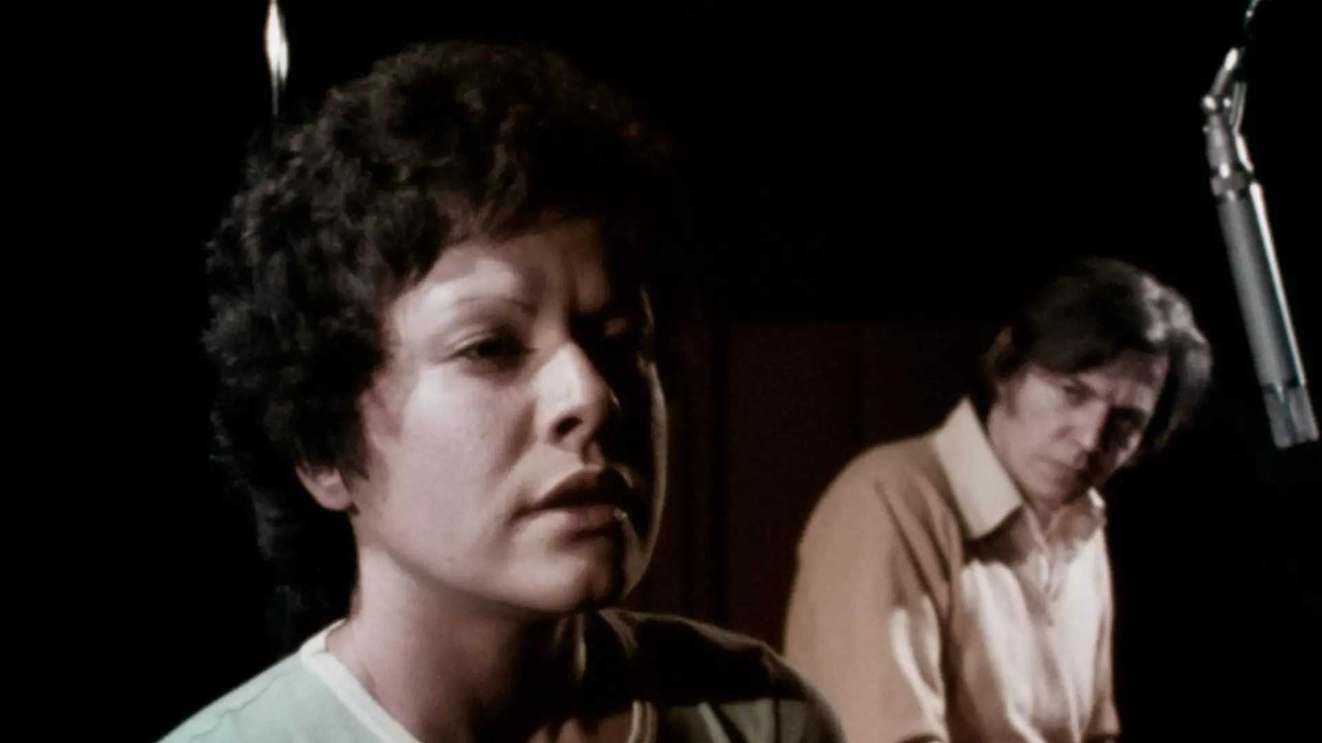|Crítica| 'Elis & Tom, Só Tinha de Ser com Você' (2023) - Dir. Roberto de Oliveira